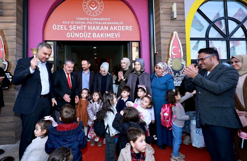 Şehit Hakan Akdere Gündüz Bakımevi’nde ilk ders zili çaldı.