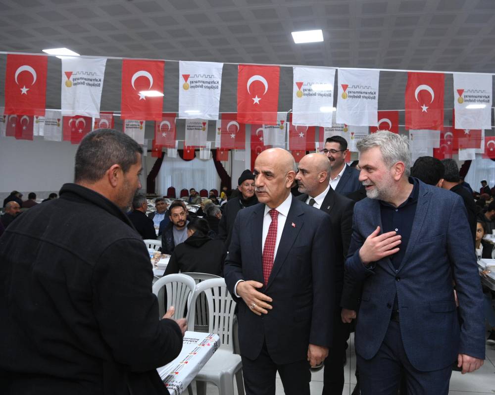 Kahramanmaraş Büyükşehir Belediyesi’nin “İlçemde İftar Var” programı, Çağlayancerit’te vatandaşlarla buluştu.