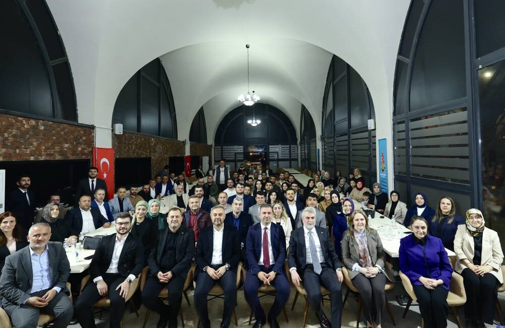 Onikişubat Belediye Başkanı Hanifi Toptaş, Ramazan ayında iftar ve sahur
