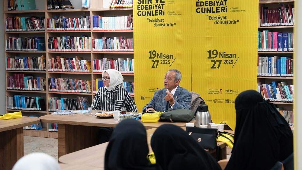 Kahramanmaraş Büyükşehir Belediyesi tarafından düzenlenen 5. Uluslararası Şiir ve Edebiyat