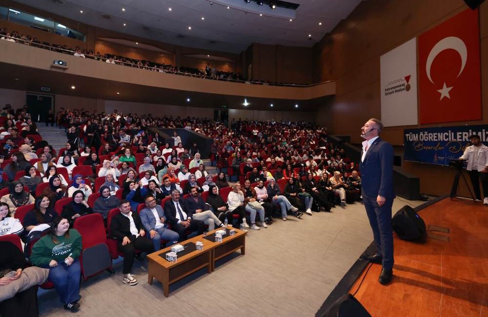 Onikişubat Belediyesi’nden Sınav Maratonuna Destek: “Kazandıran Taktikler” Semineri Yoğun İlgi
