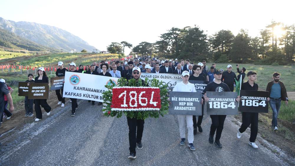 1864 Çerkes Sürgünü’nün 161. yıl dönümü dolayısıyla Göksun’un Fındık Mahallesi’nde
düzenlenen