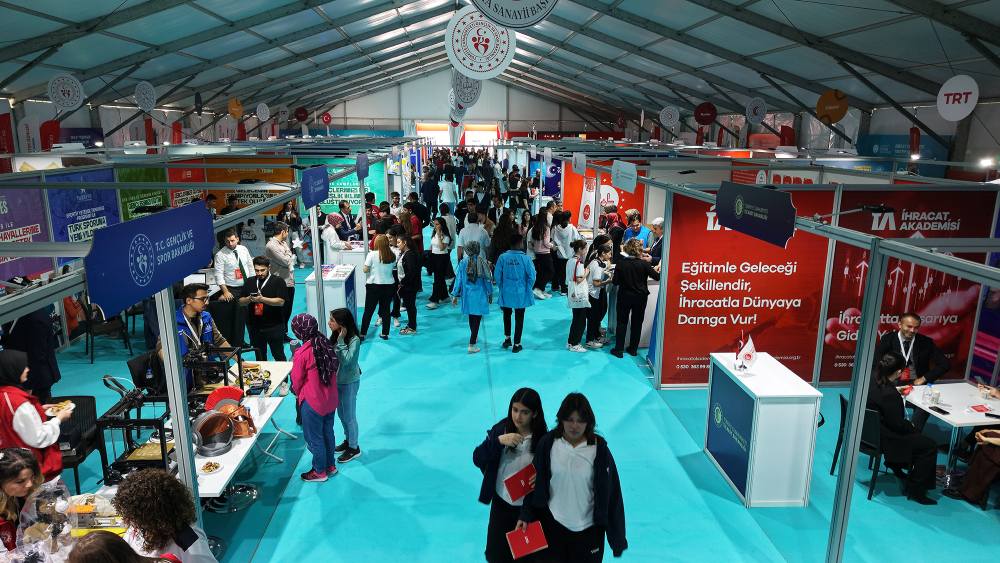 Cumhurbaşkanlığı İletişim Başkanlığı tarafından Kahramanmaraş Büyükşehir
Belediyesi ev sahipliğinde düzenlenen “Devlet