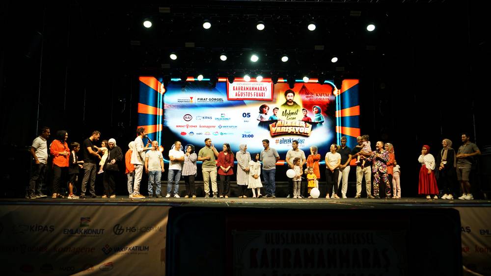 Kahramanmaraş Büyükşehir Belediyesi’nin “Ailecek Fuardayız” temasıyla düzenlediği Uluslararası Geleneksel Ağustos