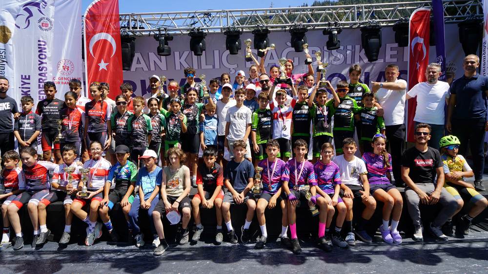 Kahramanmaraş’ta Başkonuş Yaylası’nda düzenlenen Uluslararası MTB CUP ve Hasan Kılıç