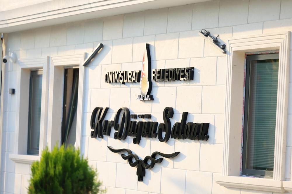 Onikişubat Belediyesi, modern mimarisi ve uygun fiyat politikasıyla dikkat çeken