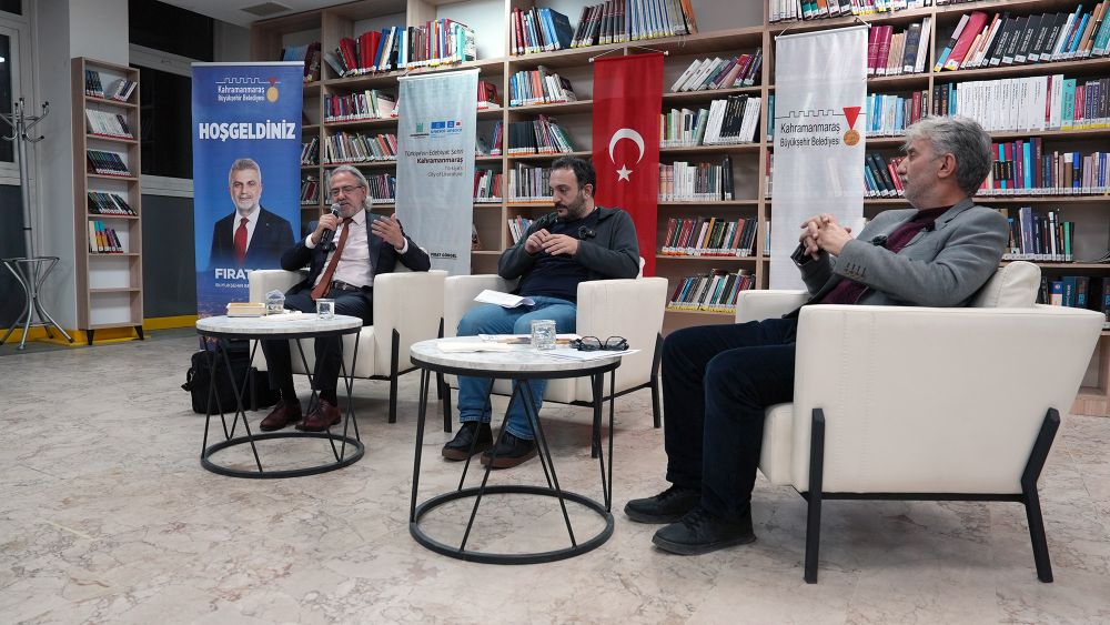 Büyükşehir Belediyesinin düzenlediği söyleşide usta kalemler, Cemil Meriç’in düşünce dünyasını