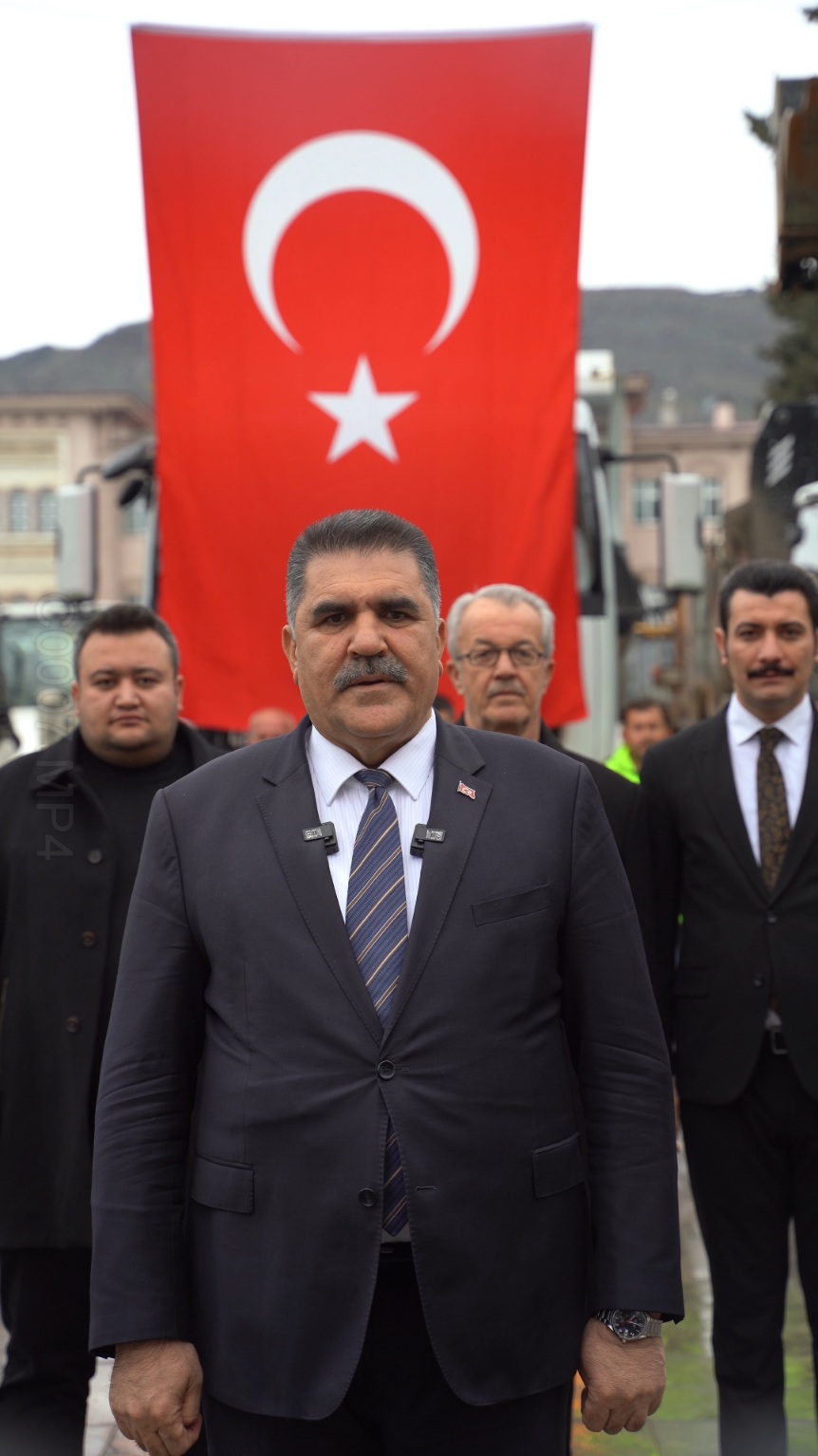 Türkoğlu’nda kar seferberliği vatandaştan tam not aldı