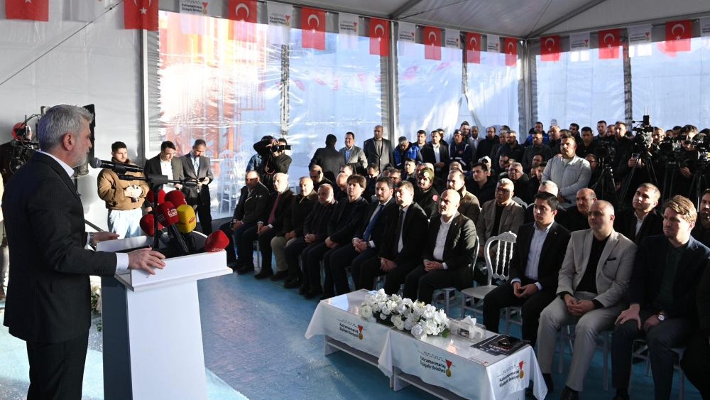 Büyükşehir Belediyesi tarafından Andırın’da hayata geçirilen alt ve üstyapı
yatırımlarının toplu