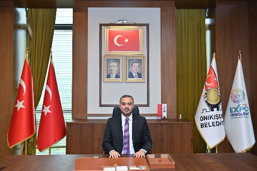 Kadir Gecesi dolayısıyla mesaj yayımlayan Onikişubat Belediye Başkanı Hanifi Toptaş,