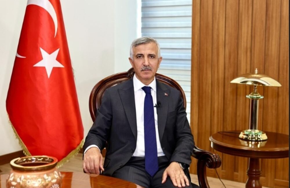 Gazi Mustafa Kemal Atatürk’ün aziz milletimize armağan ettiği ve dünya