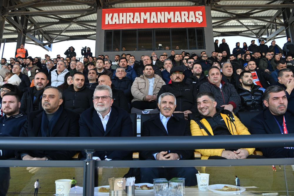 Büyükşehir Belediye Başkanı Fırat Görgel, kritik Play-Off müsabakaları öncesi Kahramanmaraş