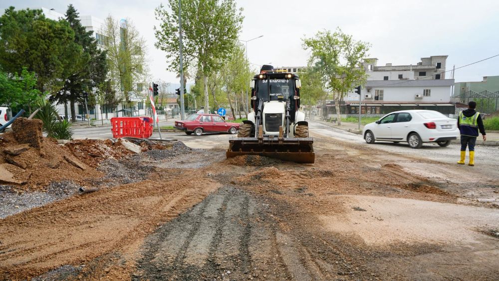 Cuma akşamından bu yana etkili olan şiddetli sağanak yağış sonrası