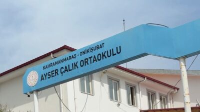 Kahramanmaraş, öğlen  saatlerinde bir öğrencinin okula saldırı düzenlediği haberiyle sarsıldı.