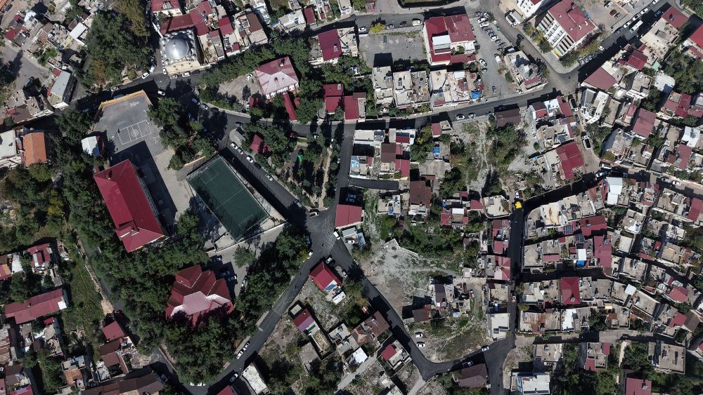 Büyükşehir Belediyesi, Dulkadiroğlu Divanlı Mahallesi’nde altyapısı tamamlanan cadde ve sokakları