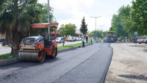 Kahramanmaraş Büyükşehir Belediyesi, Dulkadiroğlu ilçesinde ulaşım atağı başlattı. Vezir Hoca