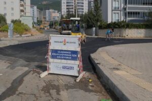 Onikişubat Belediyesi, Başkan Hanifi Toptaş liderliğinde sürdürülen “Asfalt Seferberliği” ile