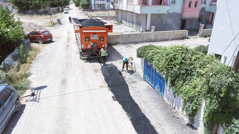 KASKİ, Elbistan’da altyapı çalışmaları tamamlanan Cumhuriyet Mahallesi Valide Emine Sultan