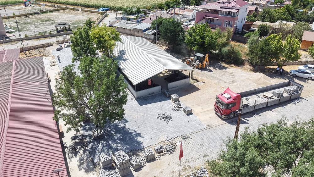 Alembey’de Taziye Evi Çevresi Yenileniyor