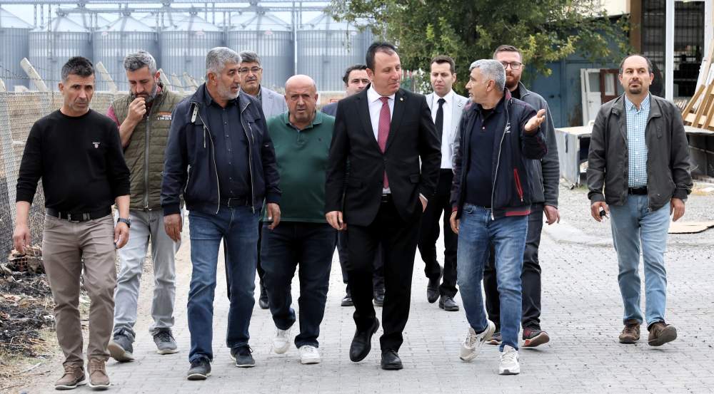 Kahramanmaraş Ticaret ve Sanayi Odası (KMTSO) Yönetim Kurulu Başkanı Mustafa
Buluntu,