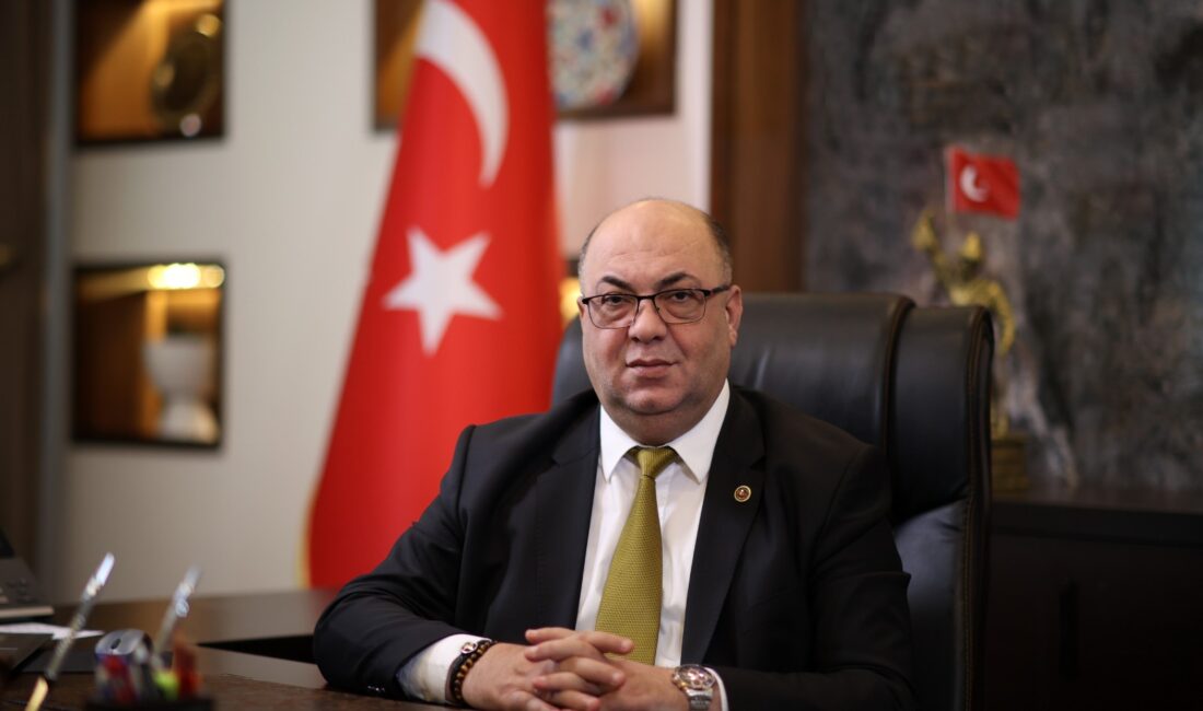 Dulkadiroğlu Belediye Başkanı Mehmet Akpınar, Ramazan ayı dolayısıyla bir kutlama