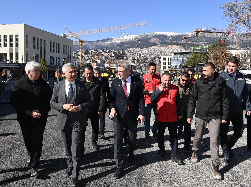 Büyükşehir Belediye Başkanı Fırat Görgel, Vali Mükerrem Ünlüer ve İl