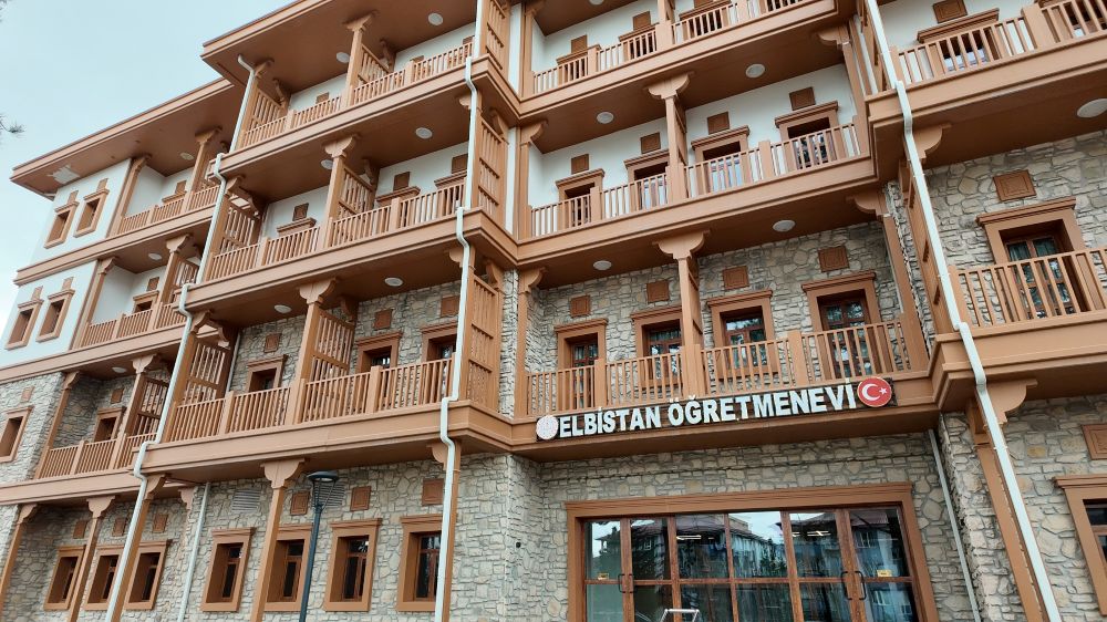 6 Şubat depremleri sonrası ihya süreci devam eden Elbistan’da, modern