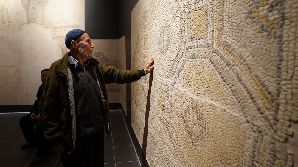 Kahramanmaraş Büyükşehir Belediyesi, 18-24 Mart Yaşlılar Haftası kapsamında şehrin ulu