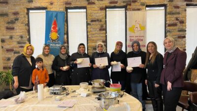 Onikişubat Belediyesi ve Kahramanmaraş İstiklal Üniversitesi iş birliğiyle düzenlenen atölyelerde