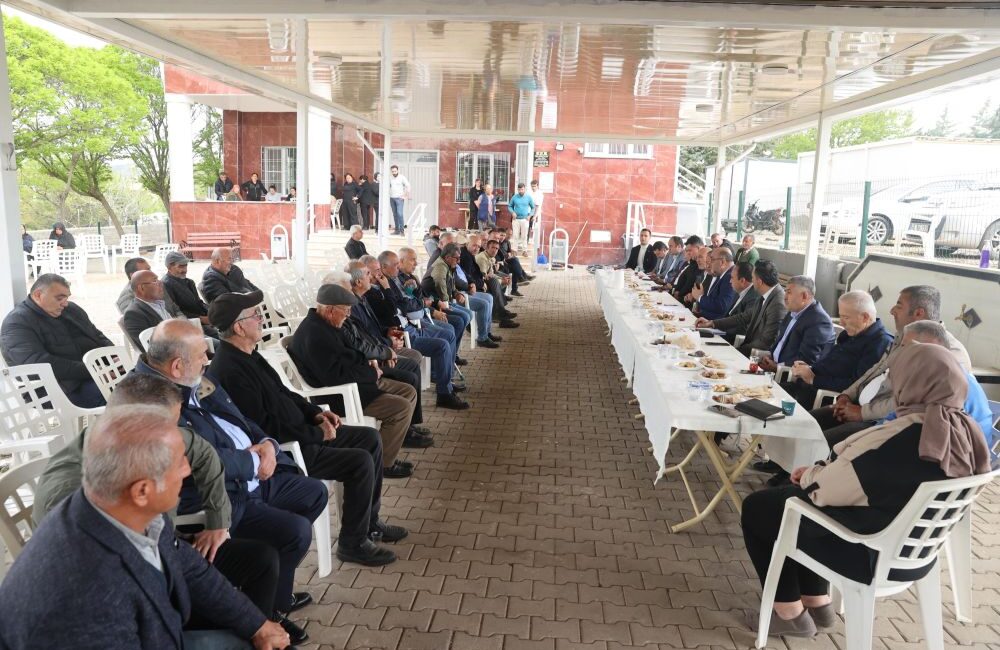 Dulkadiroğlu Belediye Başkanı Mehmet Akpınar, ilçenin her noktasına ulaşma hedefiyle