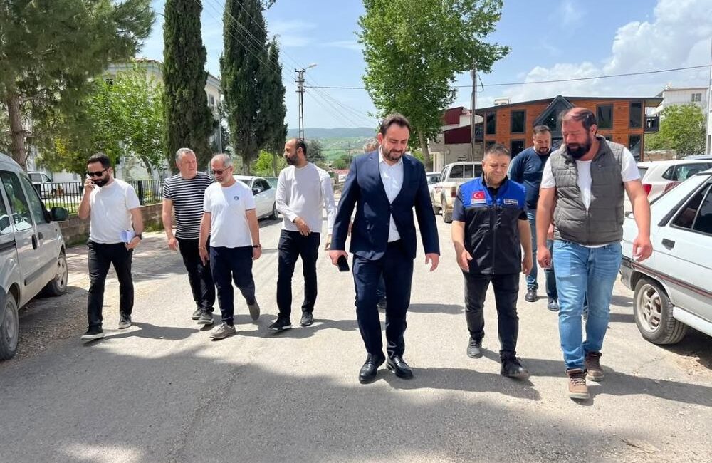 Kahramanmaraş Büyükşehir Belediyesi, ulaşım yatırımları kapsamında Pazarcık ilçe merkezinde dev