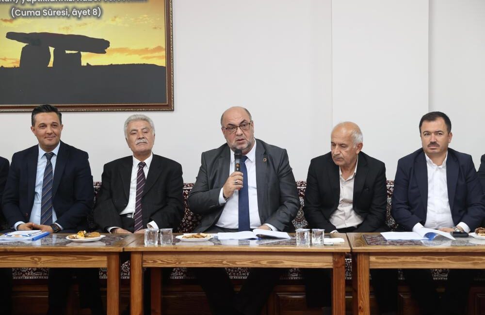 Dulkadiroğlu Belediye Başkanı Mehmet Akpınar, haftalık mahalle buluşmalarının 91’incisini Karacasu