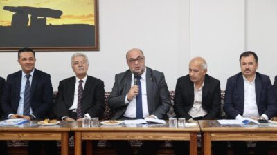 Dulkadiroğlu Belediye Başkanı Mehmet Akpınar, haftalık mahalle buluşmalarının 91’incisini Karacasu