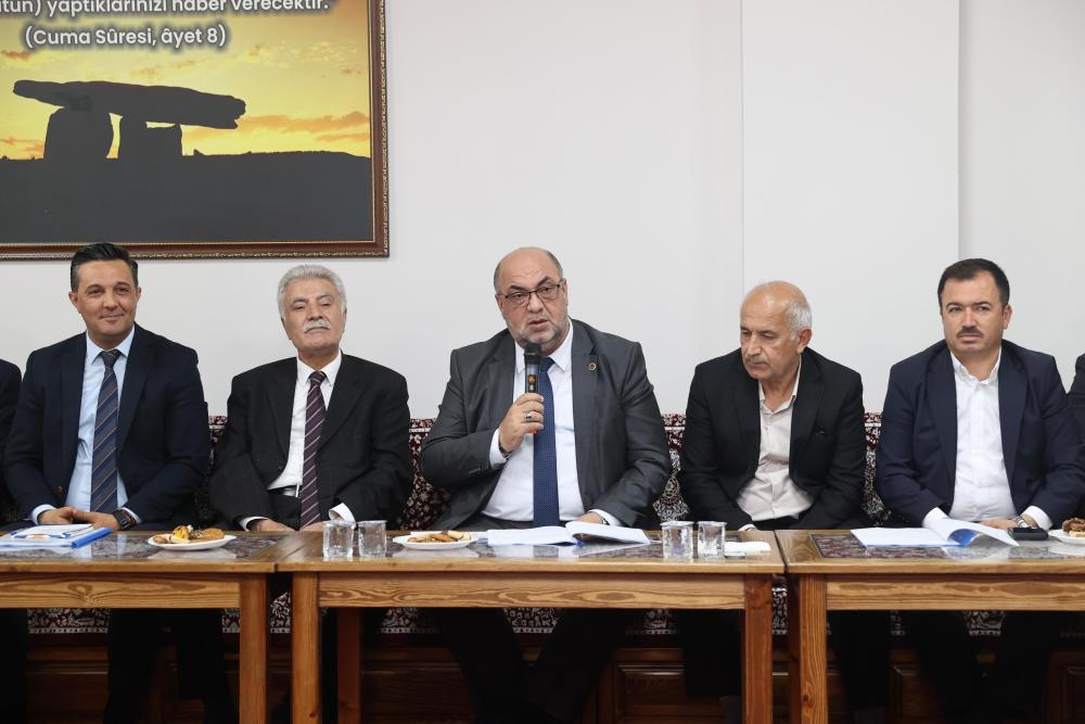 Dulkadiroğlu Belediye Başkanı Mehmet Akpınar, haftalık mahalle buluşmalarının 91’incisini Karacasu