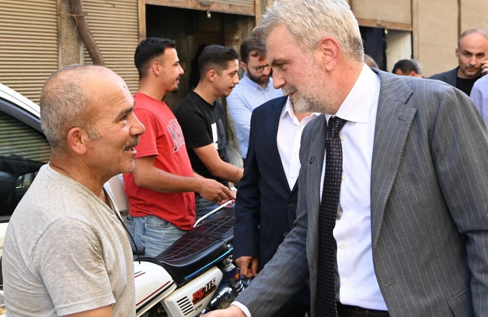 Menderes Mahallesi'ndeki altyapı ve asfalt çalışmalarını inceleyen Başkan Görgel, şehrin