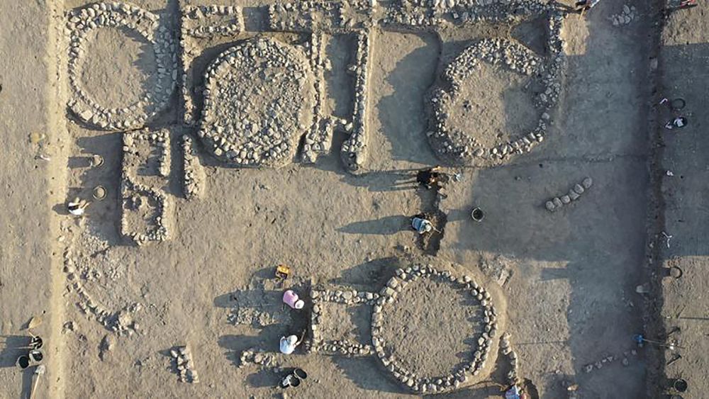 Kahramanmaraş’ın zengin geçmişine ışık tutan Domuztepe Höyüğü’ndeki arkeolojik kazı çalışmalarını