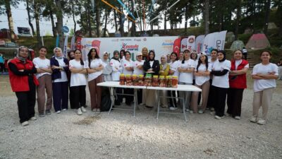 Doğanın kucağında temel kampçılık eğitimi alan ve geleneksel oyunlarla sosyalleşen