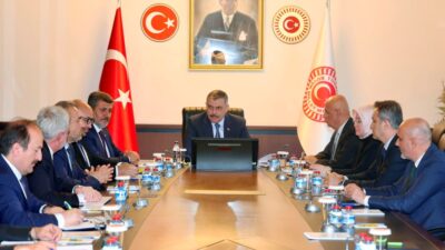 AK Parti Kahramanmaraş heyeti, Ankara’da İçişleri Bakanı Mustafa Çiftçi ve
Cumhurbaşkanlığı