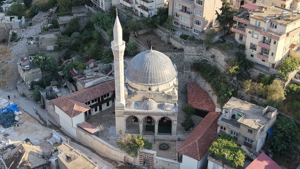 6 Şubat depremlerinde ağır hasar alan Acemli, Bektutiye, Hacı Veli