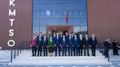 Bölge valileri, belediye başkanları ve milletvekillerini buluşturan geniş katılımlı programın