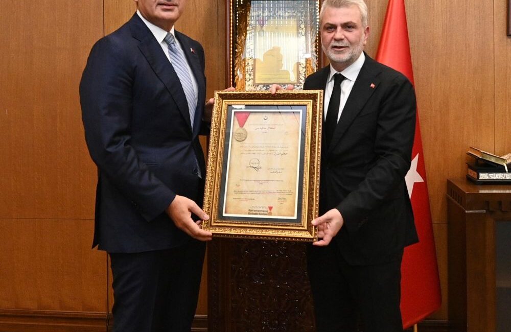 Restorasyon ve ihya çalışmaları tamamlanan 5 cami ile Tarihi Kahramanmaraş
Kalesi’nin