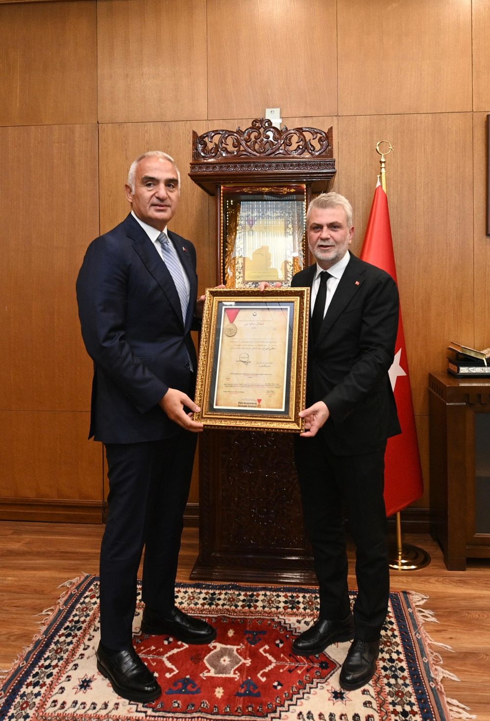 Restorasyon ve ihya çalışmaları tamamlanan 5 cami ile Tarihi Kahramanmaraş
Kalesi’nin