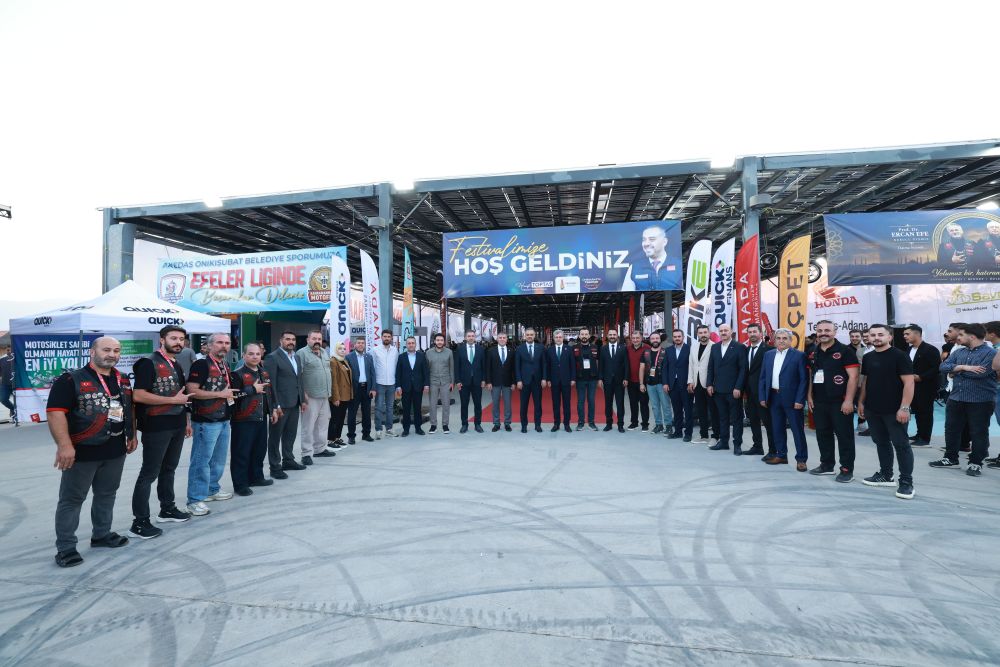 Onikişubat Belediyesi’nin destekleri, Quick Sigorta’nın ana sponsorluğu ve Türkchopper
Kahramanmaraş Motosiklet