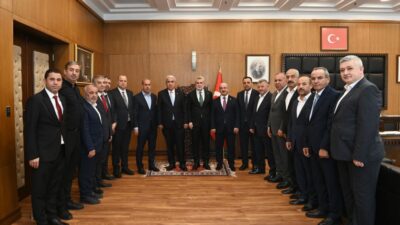 Kahramanmaraş Büyükşehir Belediye Başkanı Fırat Görgel, Ahilik Haftası dolayısıyla 
KMESOB