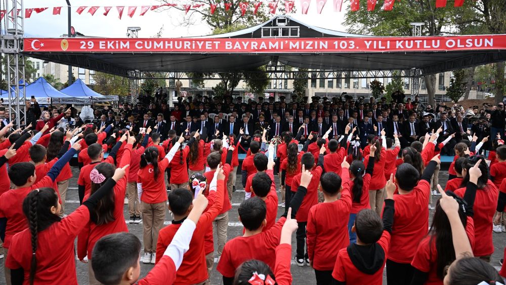Cumhuriyet’in 103’üncü Yılında Coşku, Heyecan ve Gurur İlk Günkü
Gibi