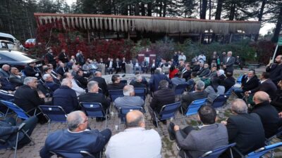 Muhtarların gününü tebrik eden Başkan Toptaş, 
"Bizim derdimiz makam değil,