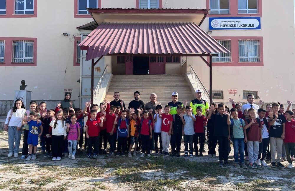 Jandarma ekipleri, okullarda düzenlediği eğitimlerde
 2 bin 113 öğrenciye temel